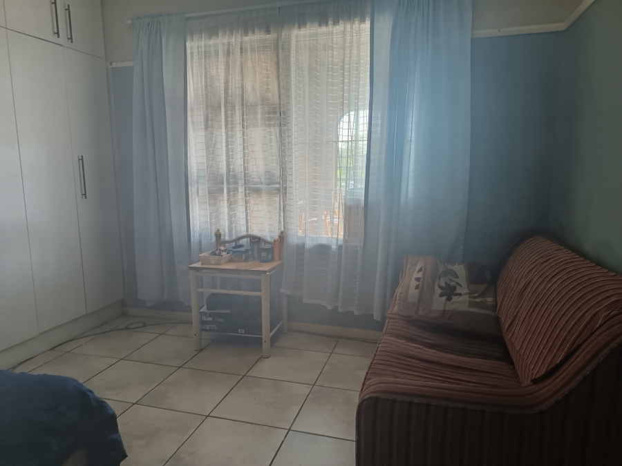 4 Bedroom Property for Sale in Algoa Park Eastern Cape